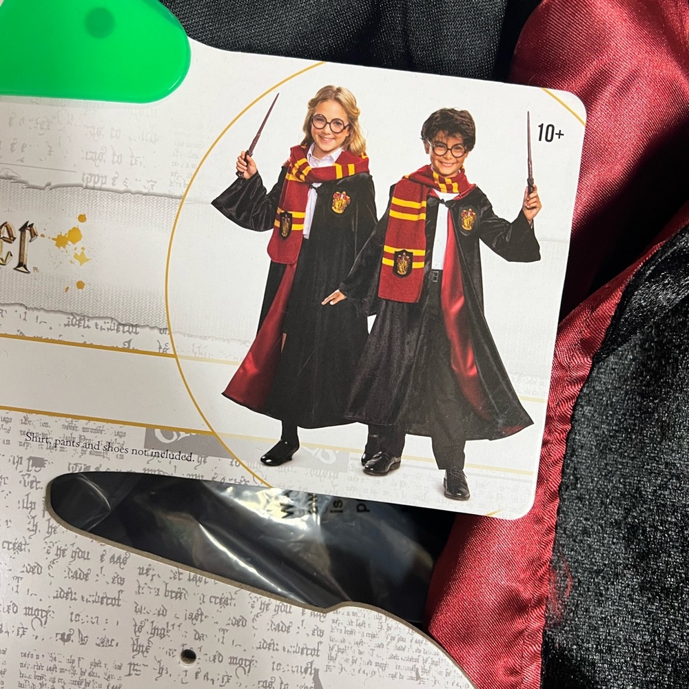 Halloween costume Harry Potter Hog Warts deluxe child’s costume - Picture 12 of 16